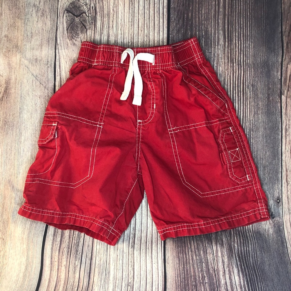 Red Osh Kosh B’gosh shorts size 4T